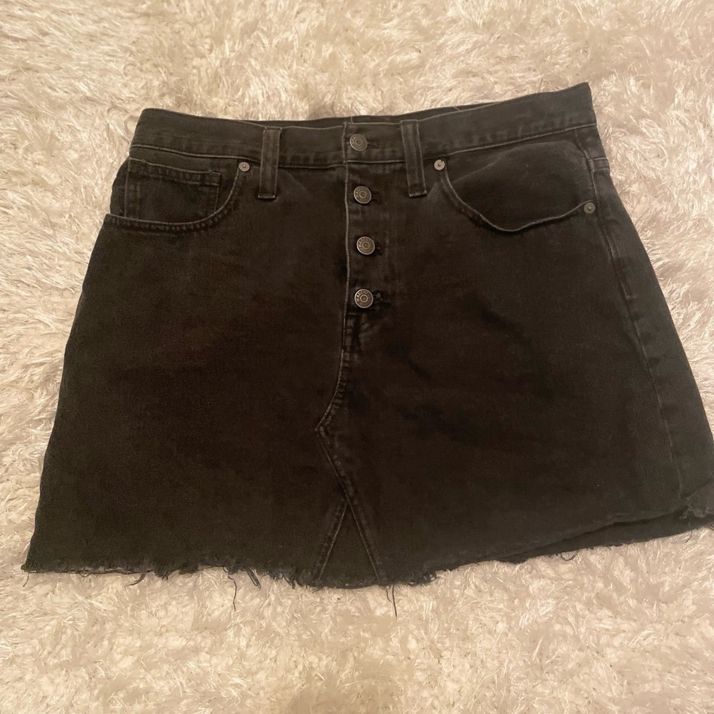 Madewell Black Denim Mini Skirt with front buttons - Picture 1 of 2